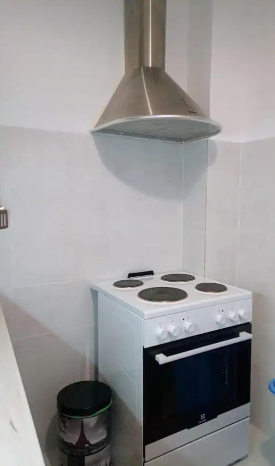 Freatida Apartment Piraeus Buitenkant foto
