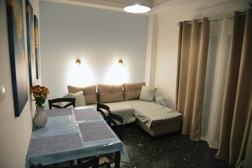 Freatida Apartment Piraeus Buitenkant foto