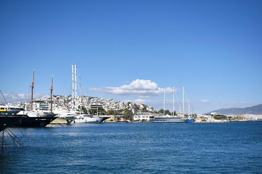 Freatida Apartment Piraeus Buitenkant foto